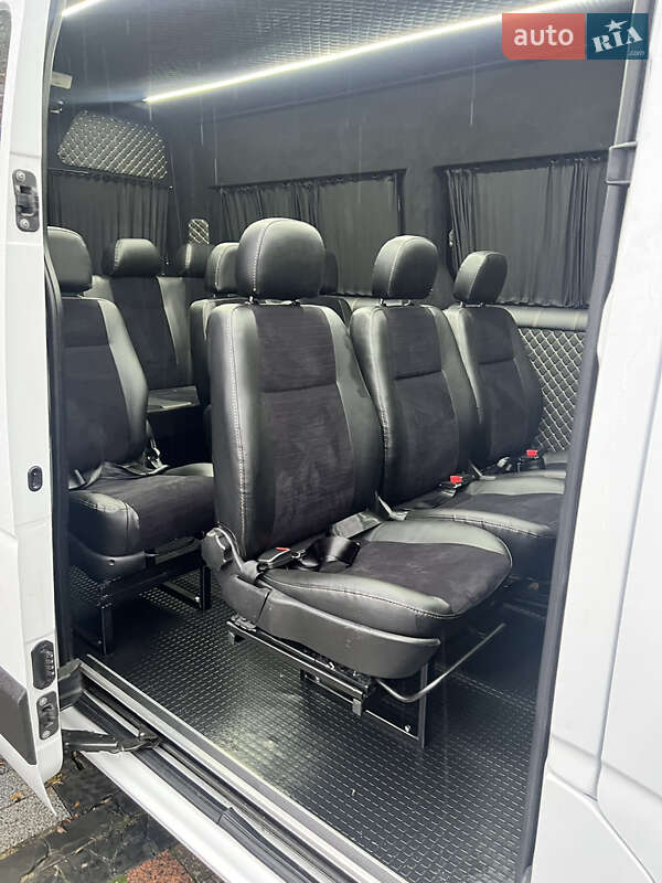 Минивэн Renault Master 2020 в Коростене