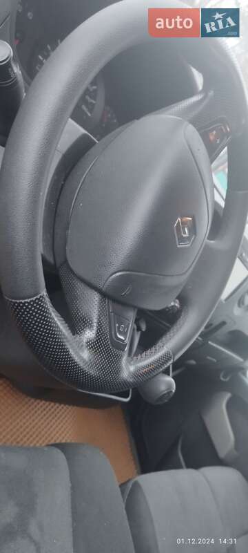 Вантажний фургон Renault Master 2018 в Житомирі