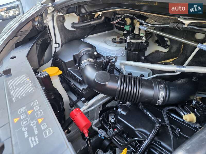 Вантажний фургон Renault Master 2017 в Одесі