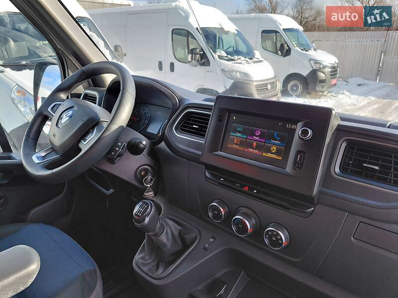 Грузовой фургон Renault Master 2022 в Ивано-Франковске