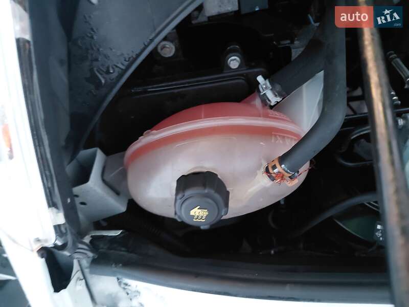 Грузовой фургон Renault Master 2016 в Ивано-Франковске фото 6 Грузовой фургон Renault Master 2016 в Ивано-Франковске