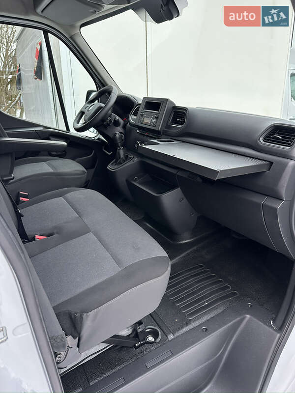 Вантажний фургон Renault Master 2022 в Львові фото 21 Вантажний фургон Renault Master 2022 в Львові
