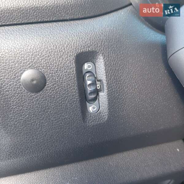 Вантажний фургон Renault Master 2022 в Полтаві