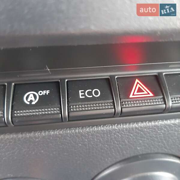 Вантажний фургон Renault Master 2022 в Полтаві