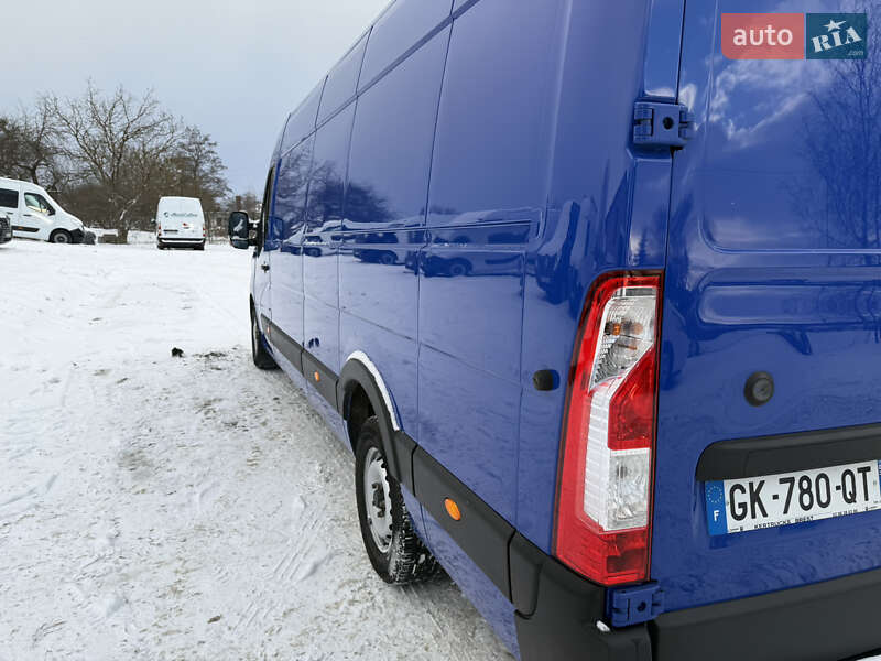 Грузовой фургон Renault Master 2022 в Дубно