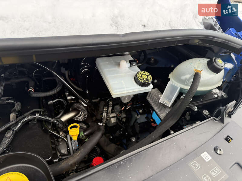 Грузовой фургон Renault Master 2022 в Дубно