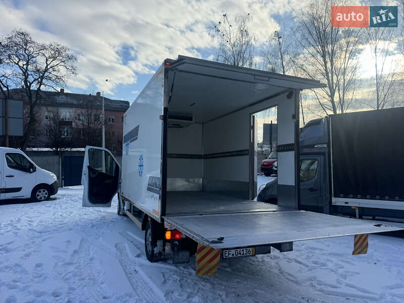 Рефрижератор Renault Master 2016 в Ровно