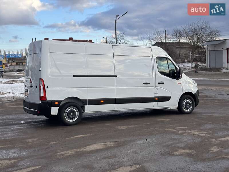 Грузовой фургон Renault Master 2017 в Дубно