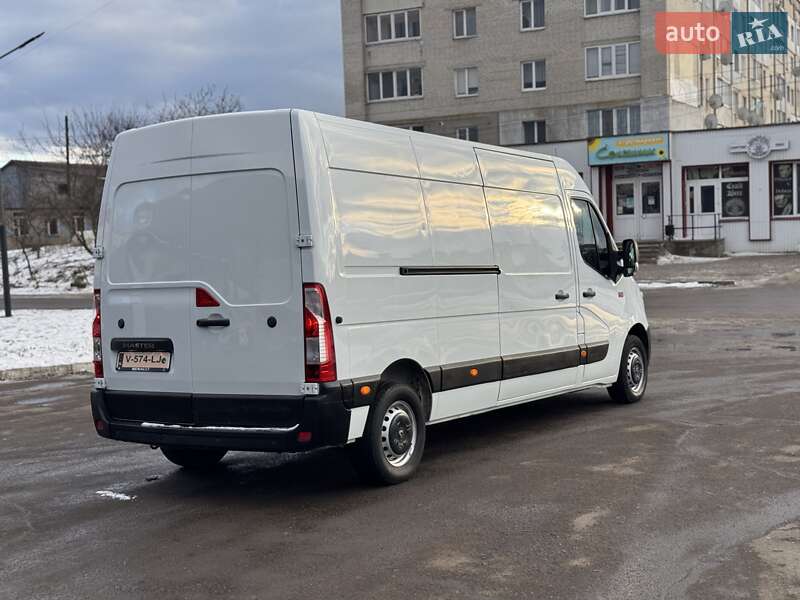 Грузовой фургон Renault Master 2017 в Дубно