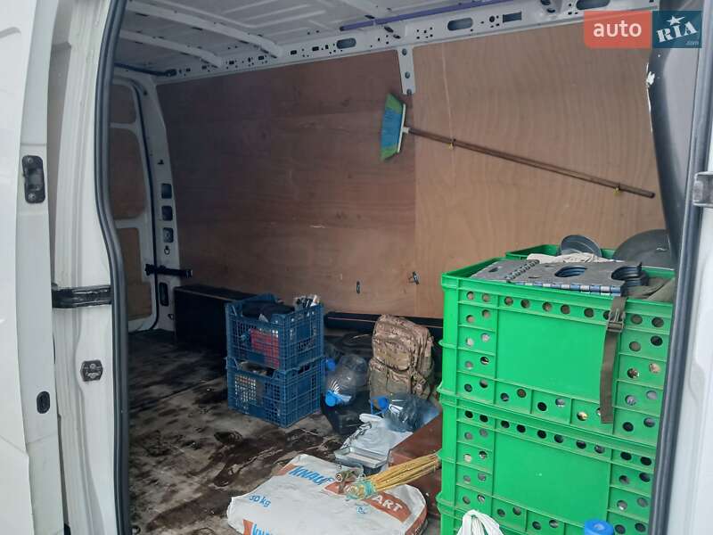 Грузовой фургон Renault Master 2016 в Полтаве