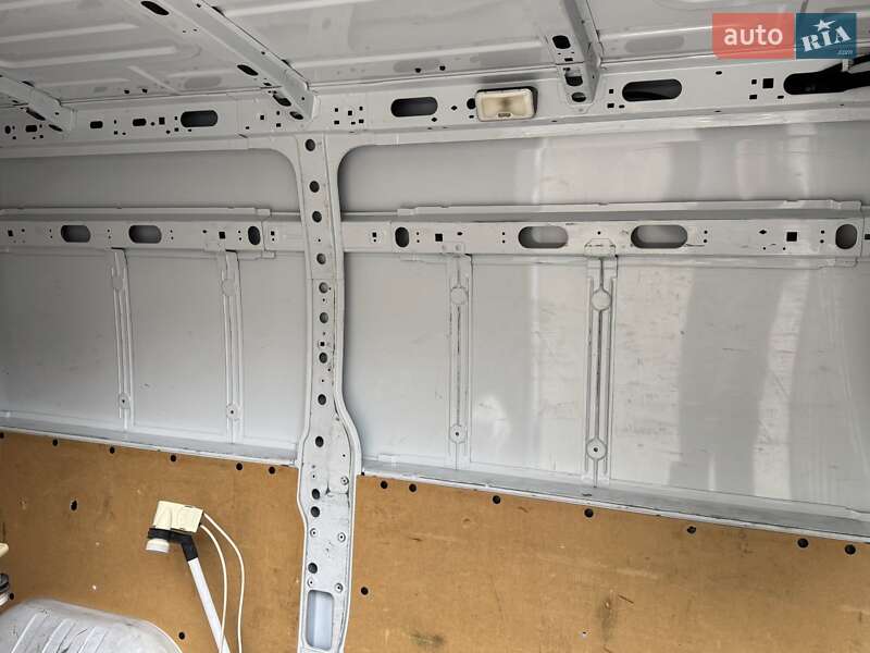 Мікроавтобус вантажний (до 3,5т) Renault Master 2021 в Дніпрі фото 23 Мікроавтобус вантажний (до 3,5т) Renault Master 2021 в Дніпрі