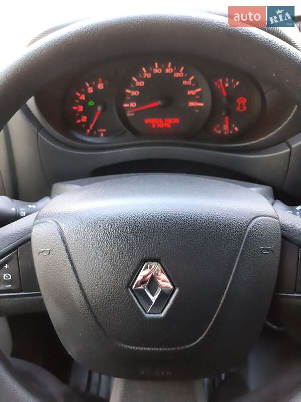 Грузовой фургон Renault Master 2018 в Полтаве