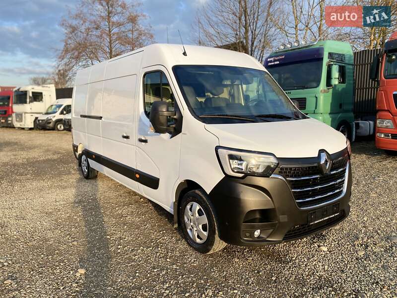 Грузовой фургон Renault Master 2021 в Хусте