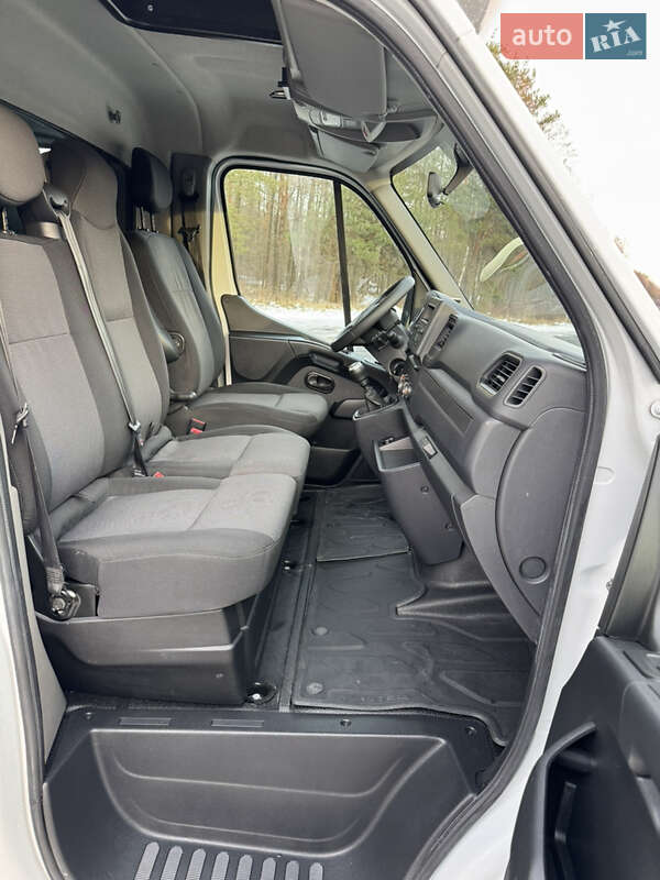 Тентований Renault Master 2022 в Ковелі