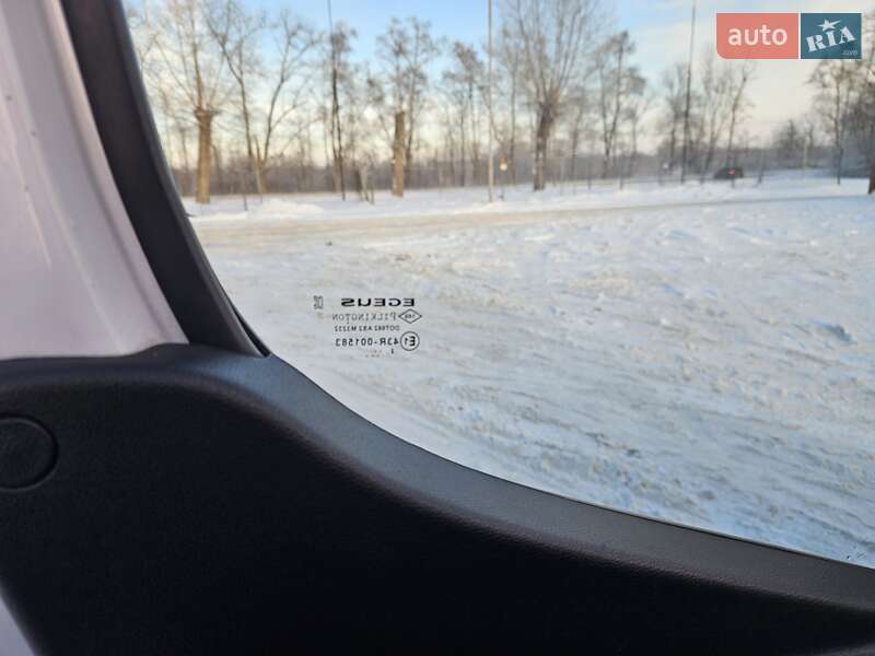 Грузовой фургон Renault Master 2022 в Бердичеве