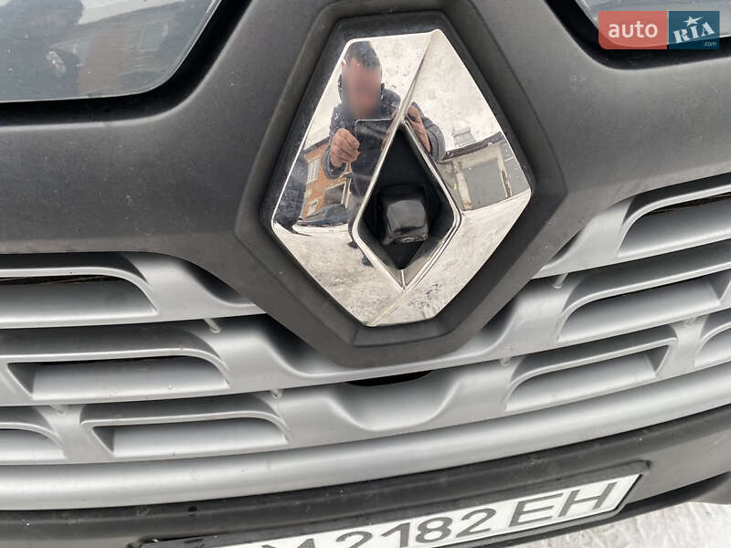 Хлібовоз Renault Master 2018 в Лебедині