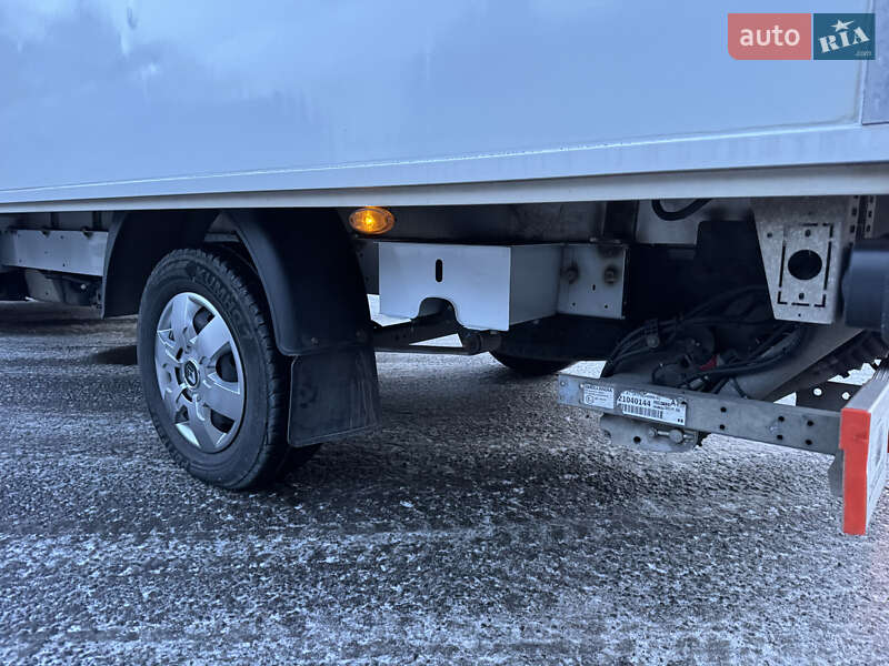 Вантажний фургон Renault Master 2022 в Ковелі