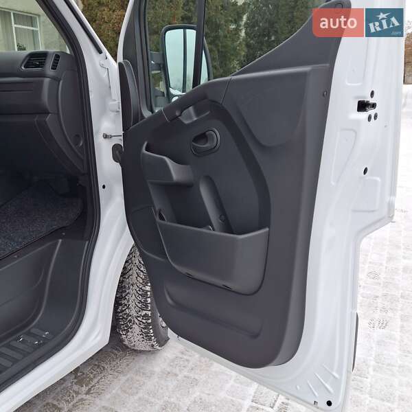 Грузовой фургон Renault Master 2020 в Дубно