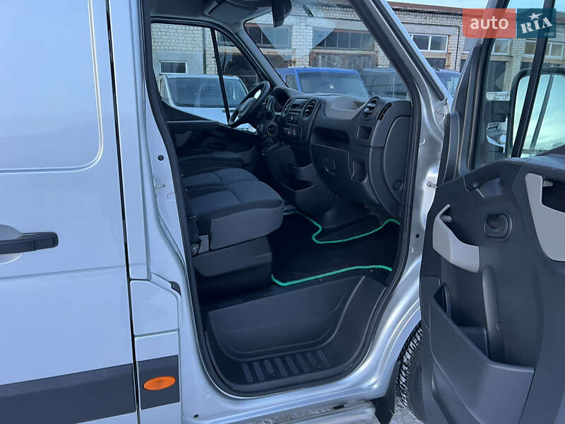 Грузовой фургон Renault Master 2018 в Радивилове фото 29 Грузовой фургон Renault Master 2018 в Радивилове