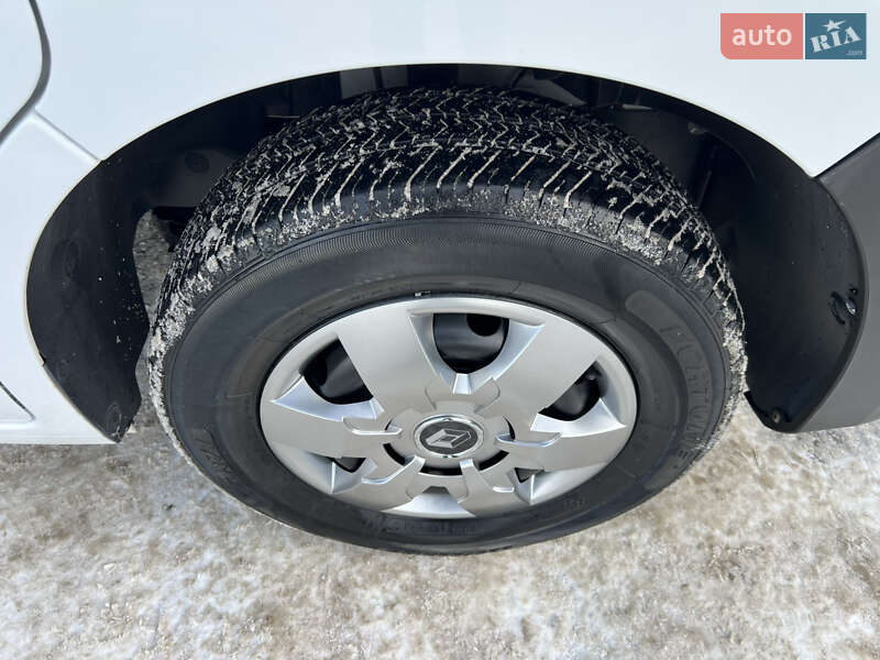 Микроавтобус грузовой (до 3,5т) Renault Master 2021 в Дубно