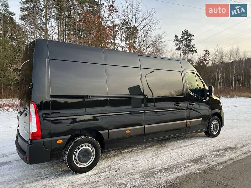 Грузовой фургон Renault Master 2022 в Киеве