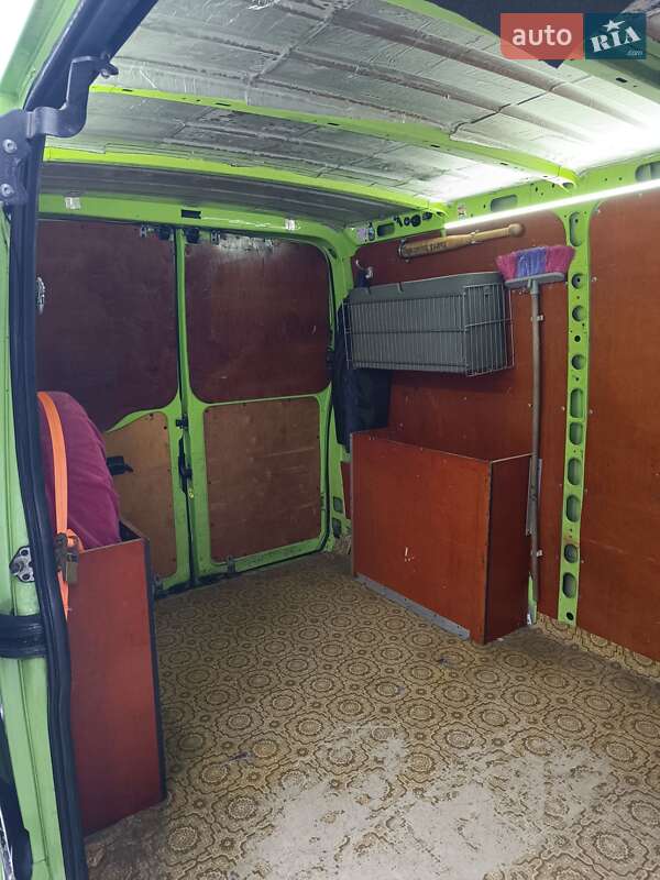 Грузовой фургон Renault Master 2007 в Киеве