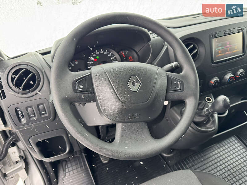 Грузопассажирский фургон Renault Master 2019 в Дубно