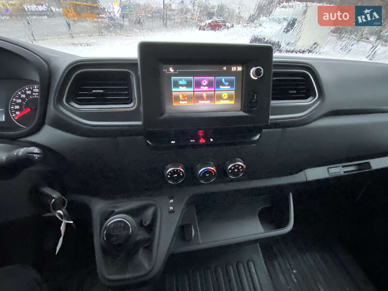 Микроавтобус грузовой (до 3,5т) Renault Master 2022 в Киеве