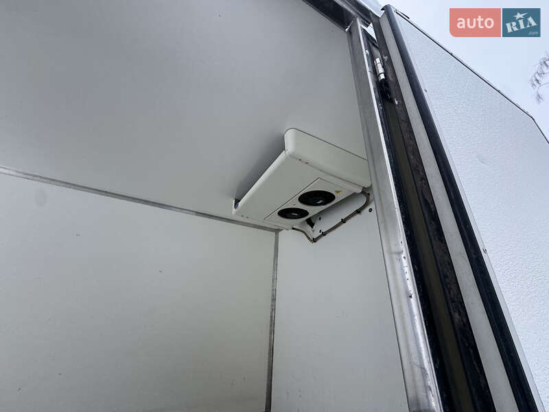 Інші вантажівки Renault Master 2016 в Рівному