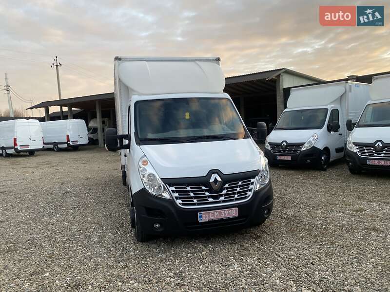 Грузовой фургон Renault Master 2018 в Хусте