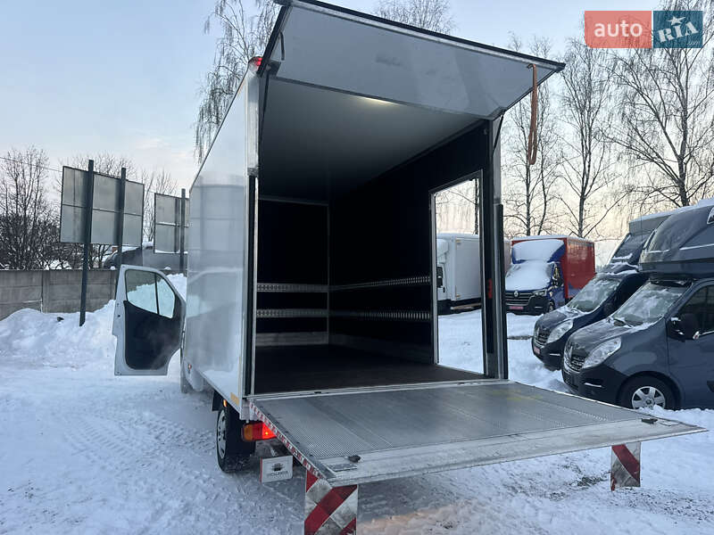 Грузовой фургон Renault Master 2022 в Ровно