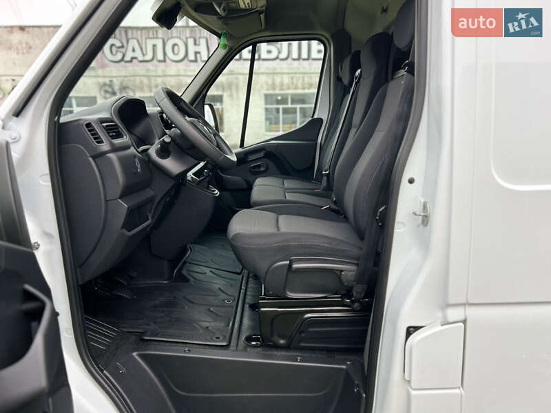 Вантажний фургон Renault Master 2023 в Стрию фото 38 Вантажний фургон Renault Master 2023 в Стрию
