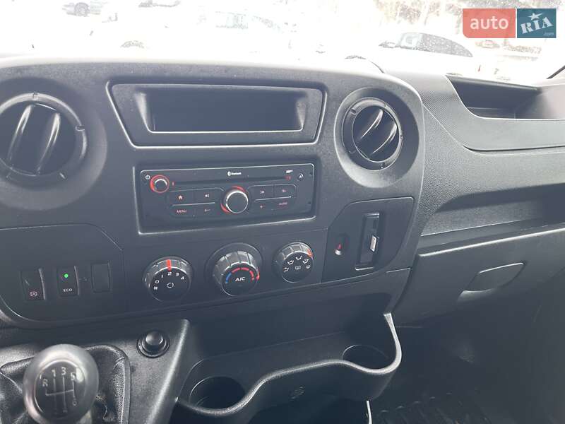 Грузовой фургон Renault Master 2018 в Луцке
