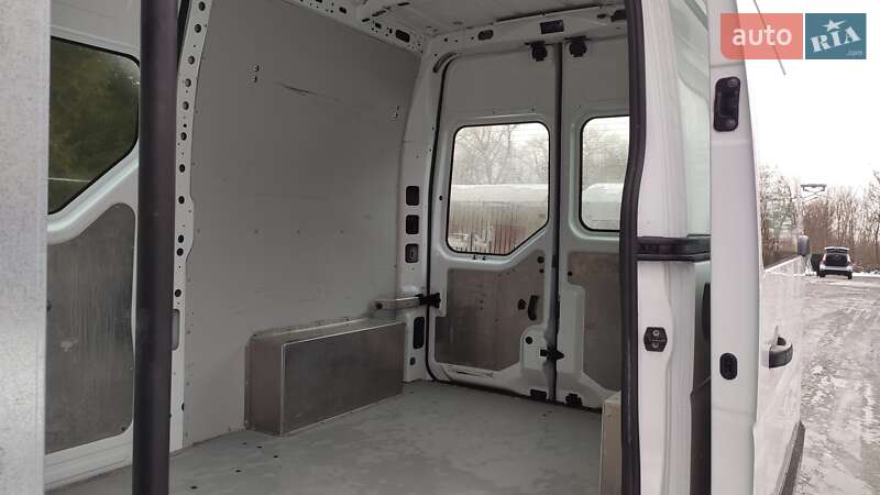 Грузовой фургон Renault Master 2017 в Бердичеве фото 14 Грузовой фургон Renault Master 2017 в Бердичеве