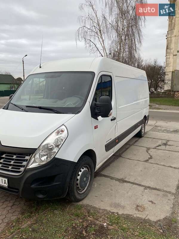Грузовой фургон Renault Master 2016 в Славуте