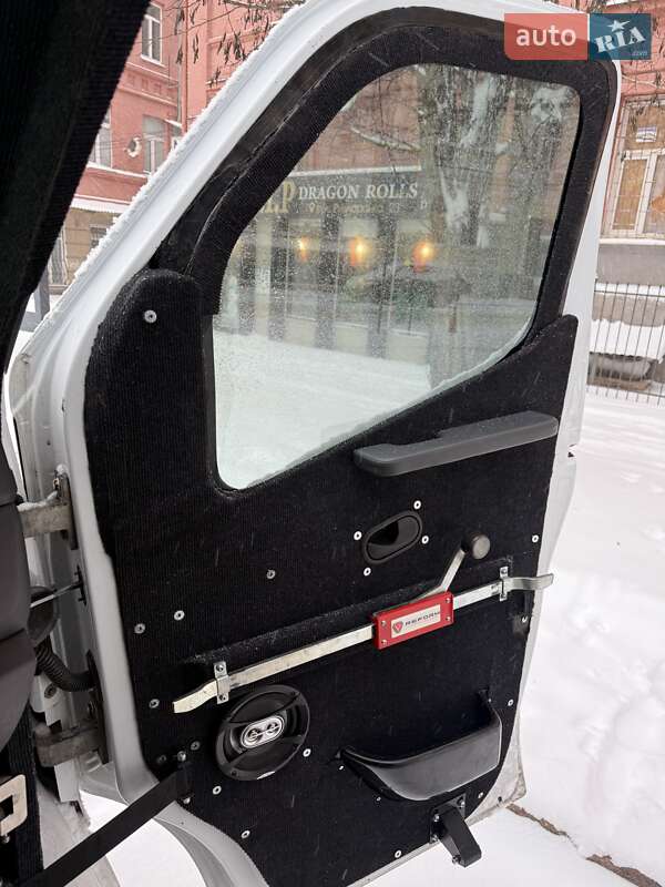 Бронированный автомобиль Renault Master 2021 в Харькове