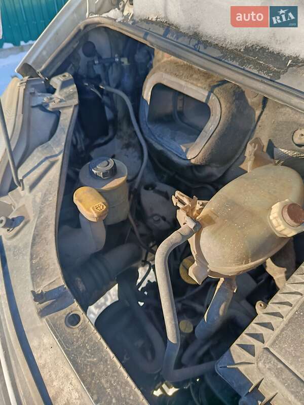 Минивэн Renault Master 2007 в Звягеле