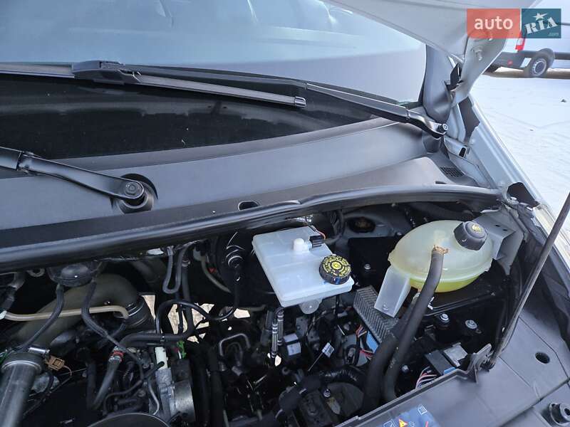 Грузовой фургон Renault Master 2018 в Луцке