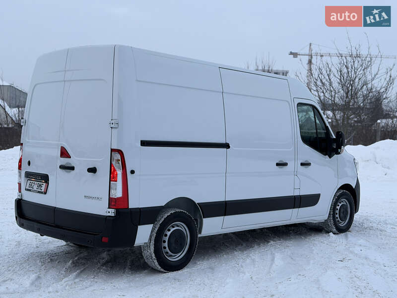 Грузовой фургон Renault Master 2021 в Дубно