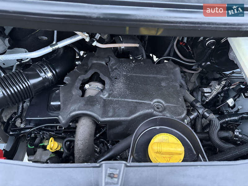 Грузовой фургон Renault Master 2021 в Дубно