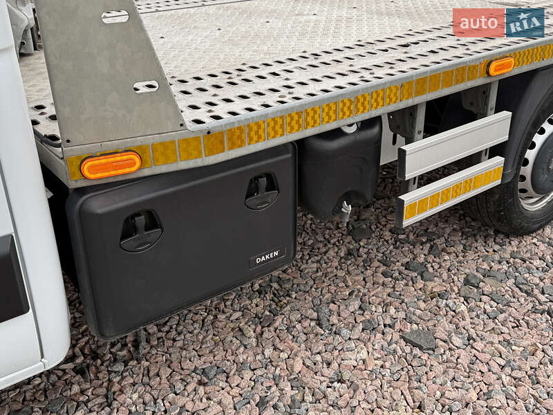 Автовоз Renault Master 2016 в Рівному