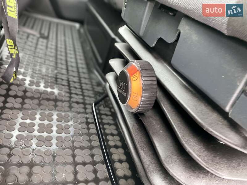 Тентованый Renault Master 2022 в Хусте