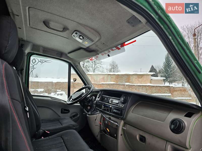 Минивэн Renault Master 2006 в Новом Роздоле