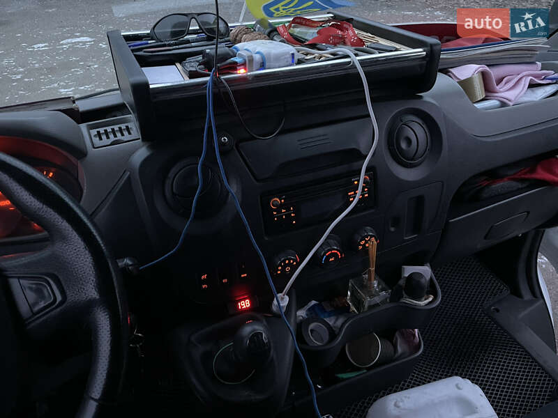 Микроавтобус грузовой (до 3,5т) Renault Master 2014 в Полтаве