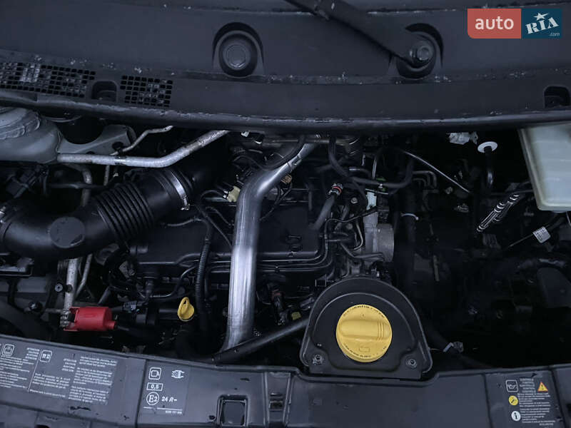 Микроавтобус грузовой (до 3,5т) Renault Master 2014 в Полтаве