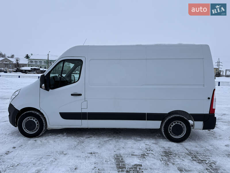Микроавтобус грузовой (до 3,5т) Renault Master 2017 в Нововолынске