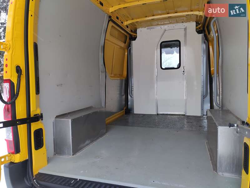Грузовой фургон Renault Master 2022 в Бердичеве