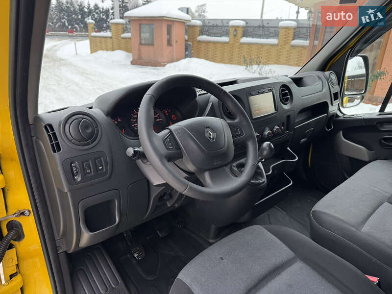 Грузовой фургон Renault Master 2018 в Мукачево