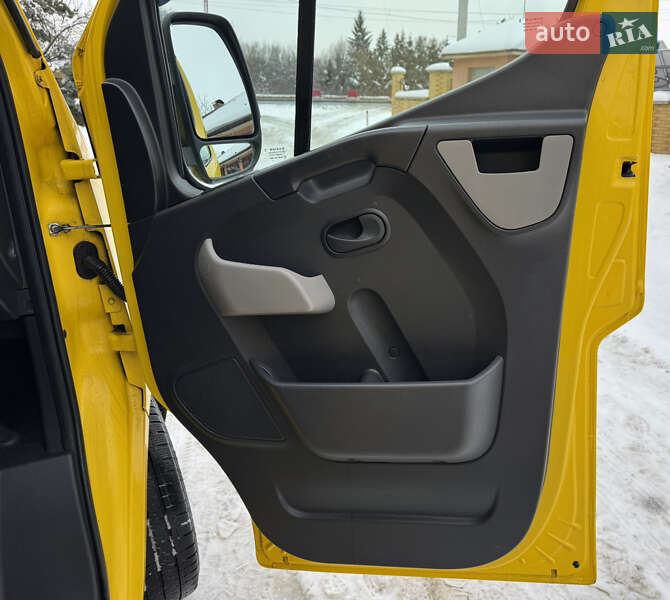 Грузовой фургон Renault Master 2018 в Мукачево