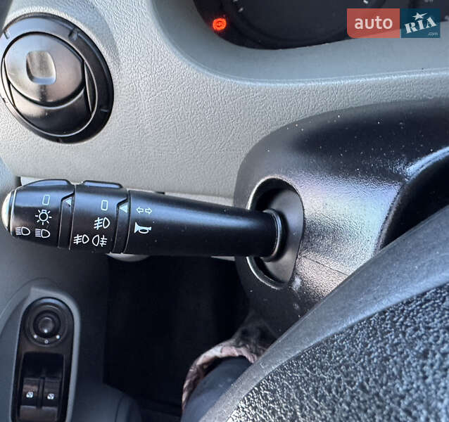 Минивэн Renault Master 2005 в Чернигове